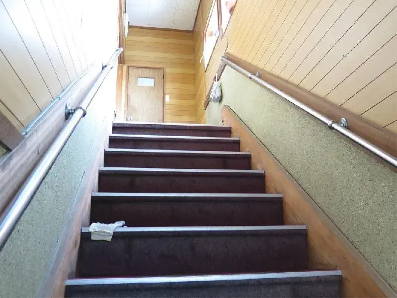 Slide 4