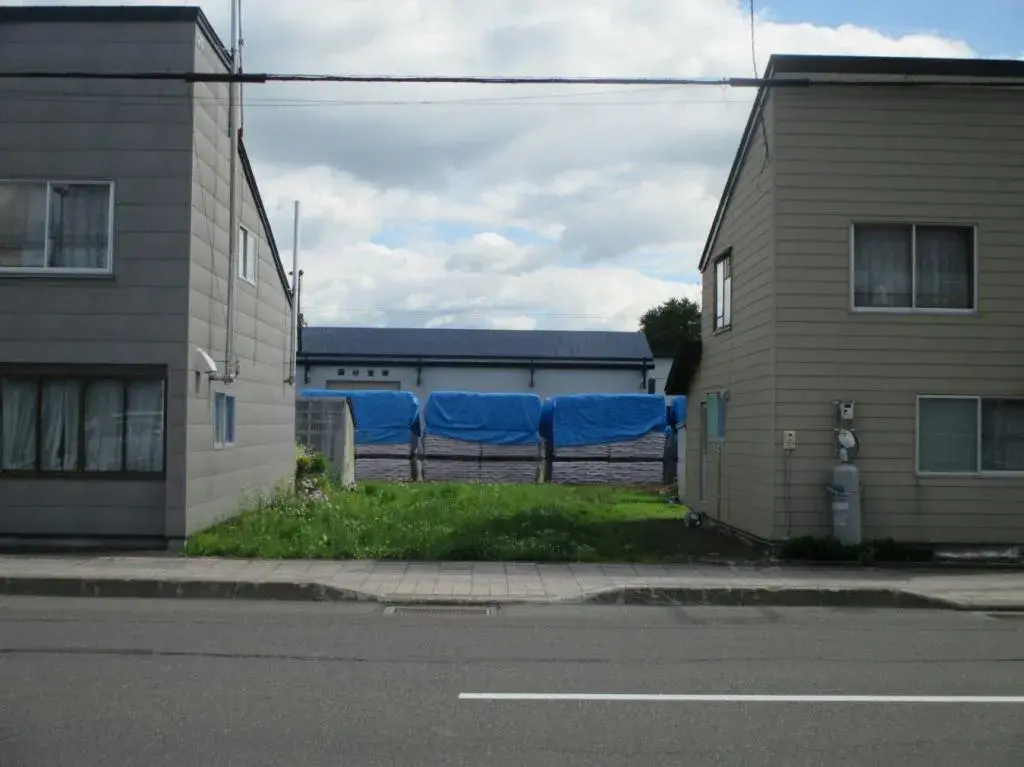 Slide 0