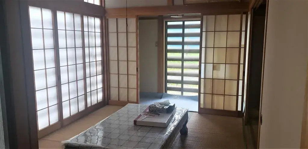 Slide 4