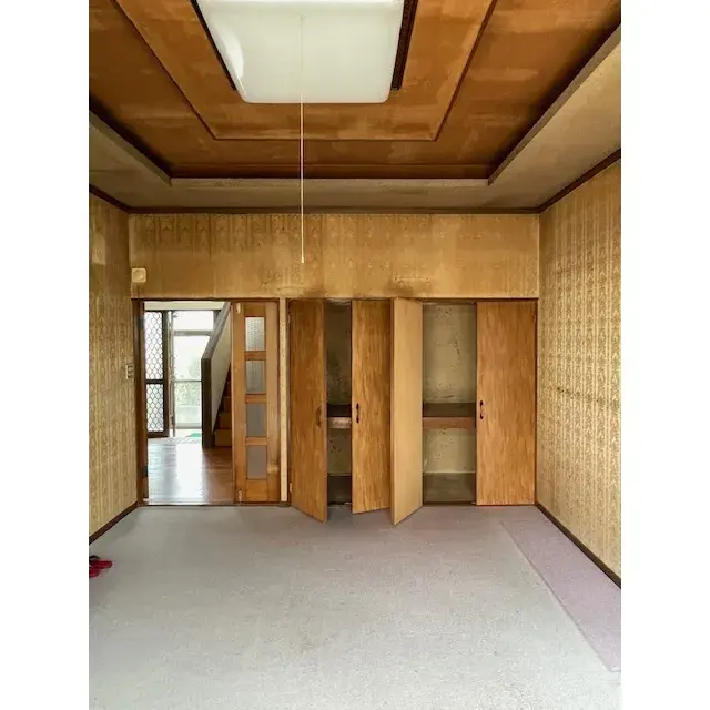 Slide 4