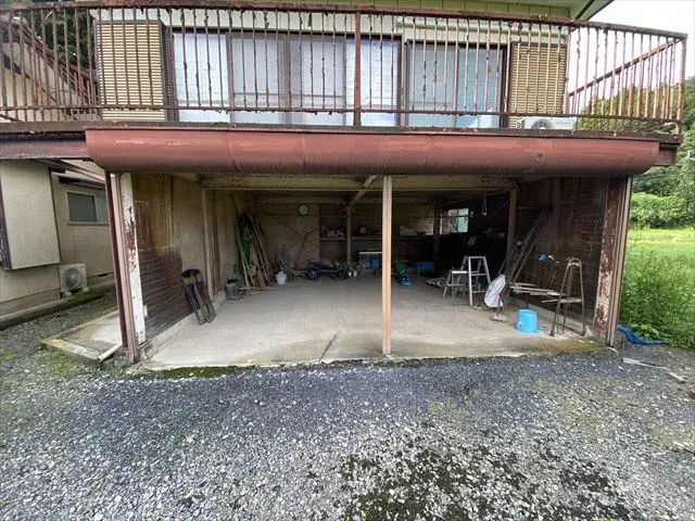 Slide 3