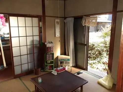Slide 4