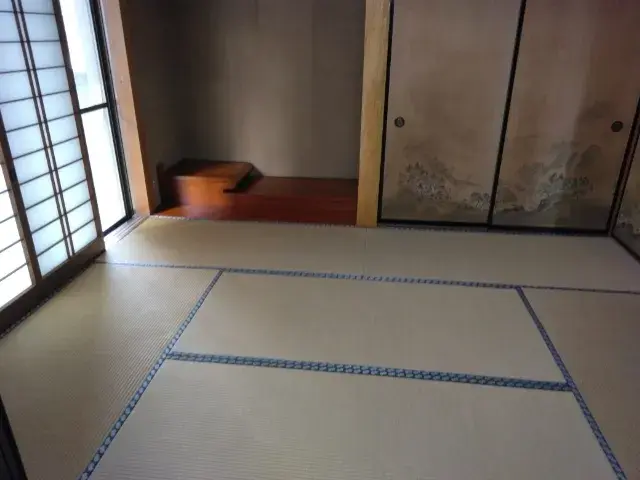 Slide 4