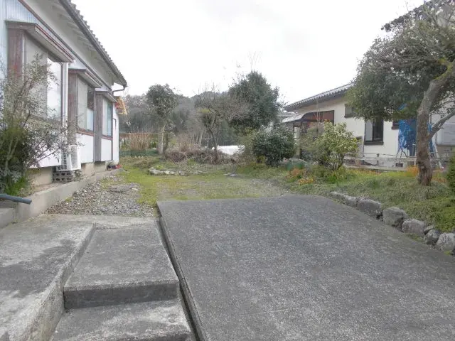 Slide 1