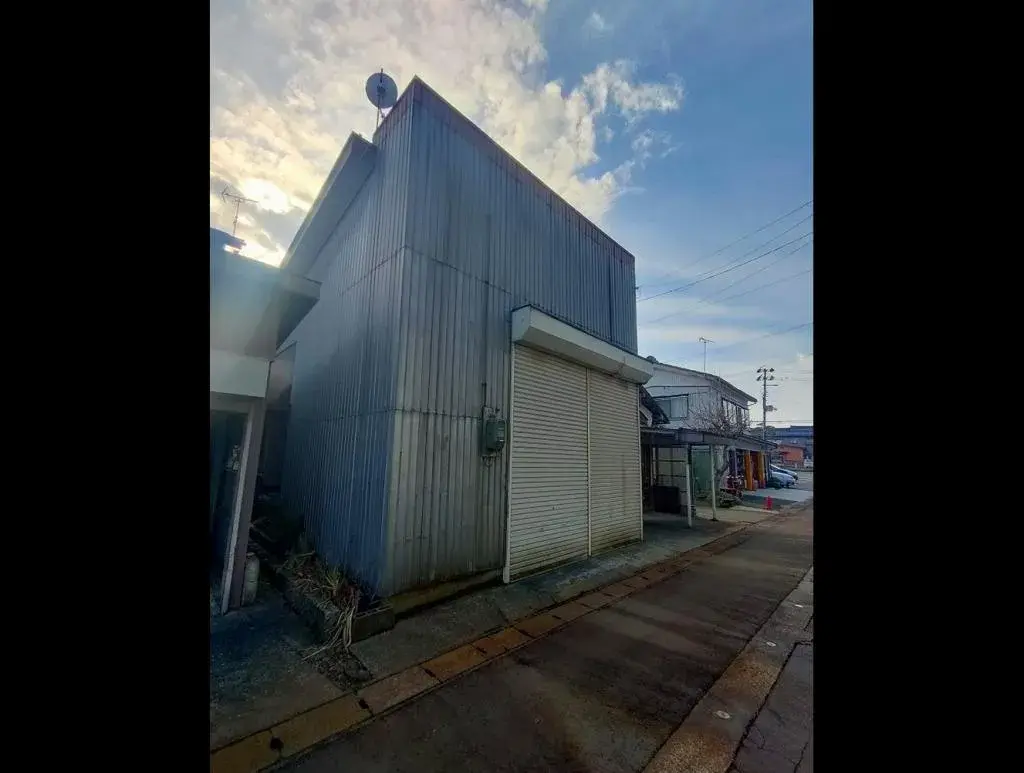 Slide 0