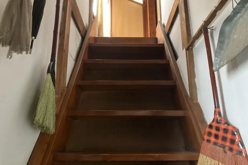 Slide 4