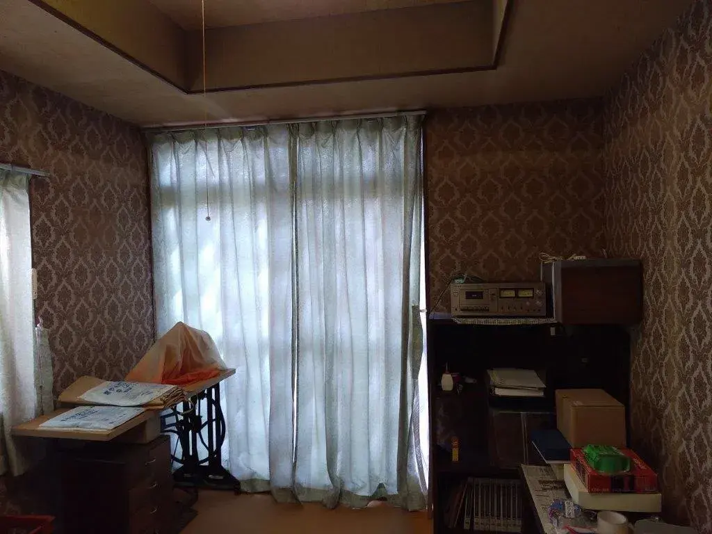Slide 4