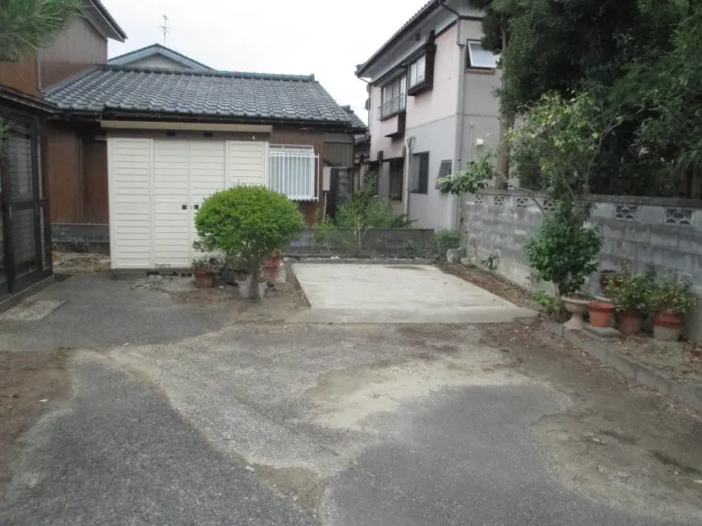 Slide 3