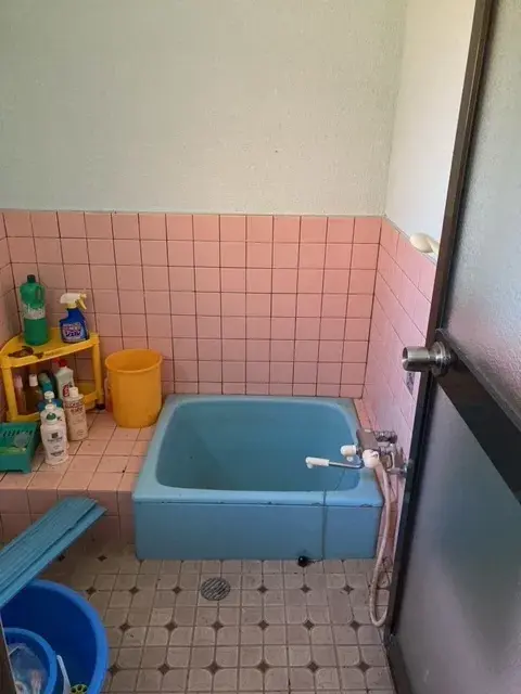 Slide 4