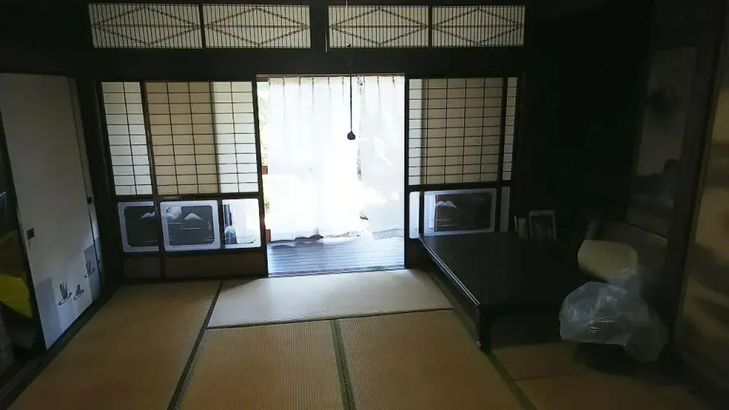 Slide 4