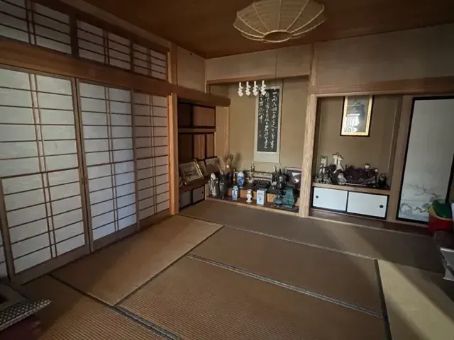 Slide 4