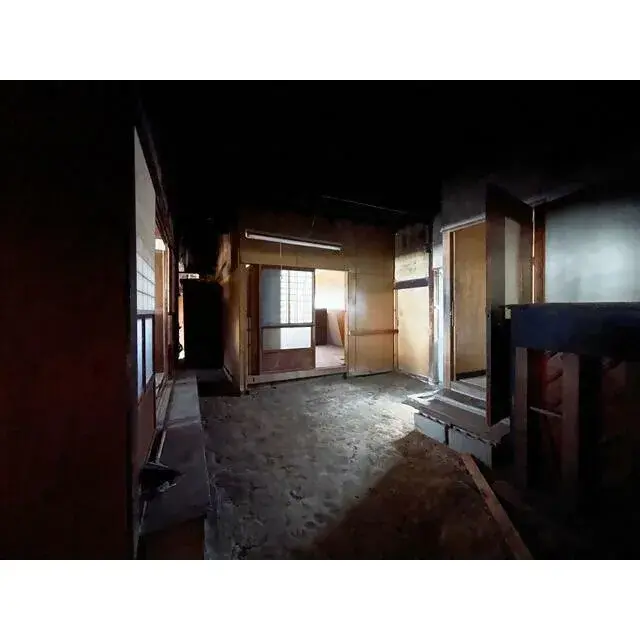 Slide 4