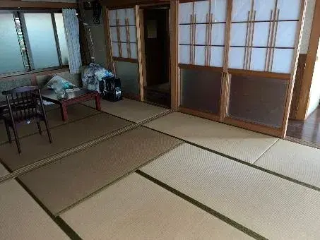 Slide 4