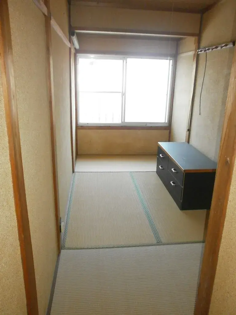 Slide 4