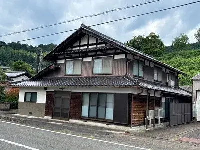 Slide 0