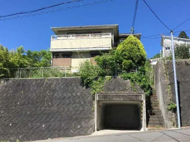 Slide 0