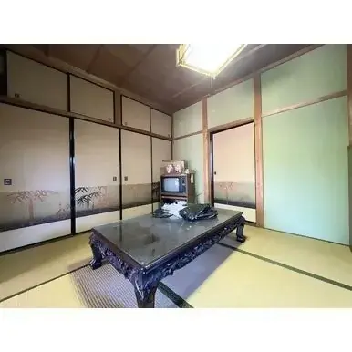 Slide 10