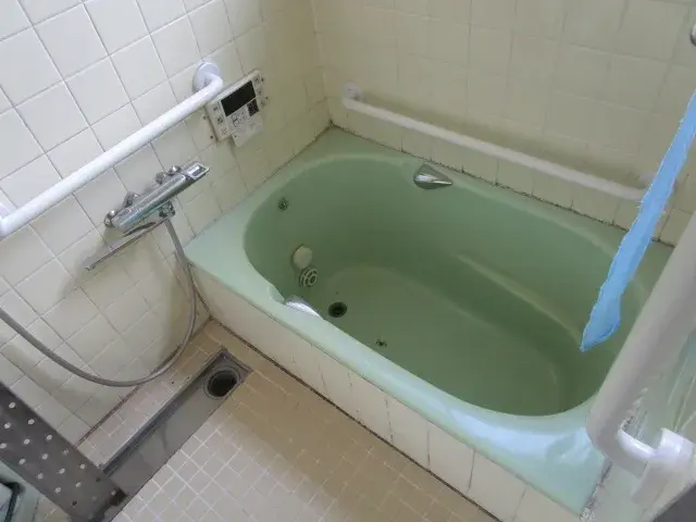 Slide 4
