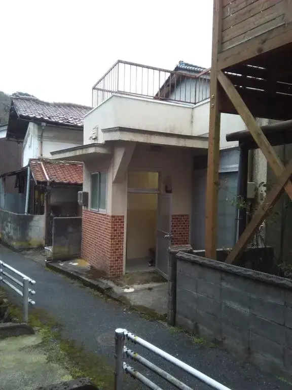 Slide 1