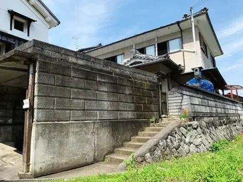 Slide 0