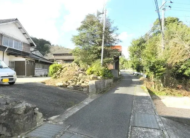 Slide 9