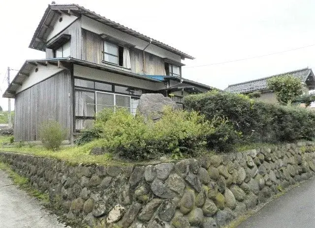 Slide 5