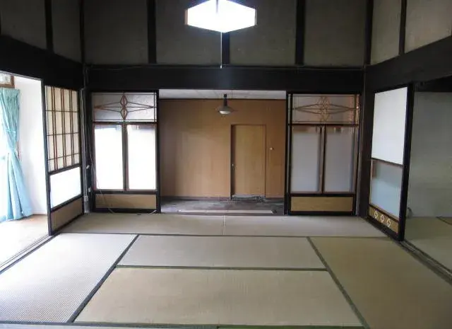 Slide 4