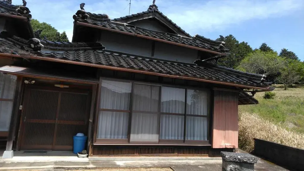 Slide 1