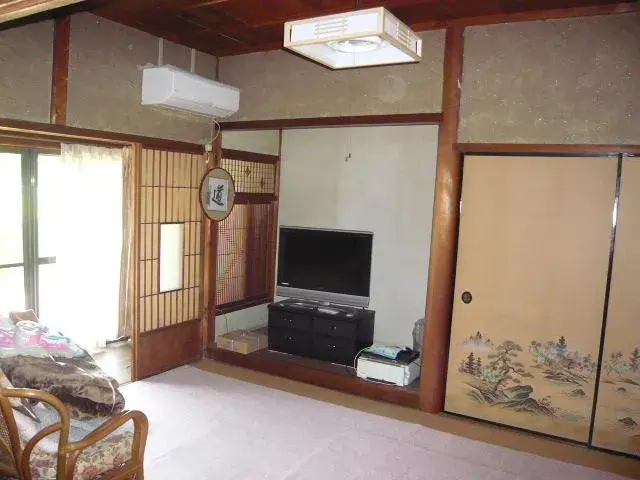 Slide 5