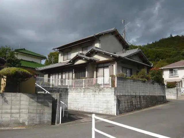 Slide 0