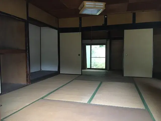 Slide 3