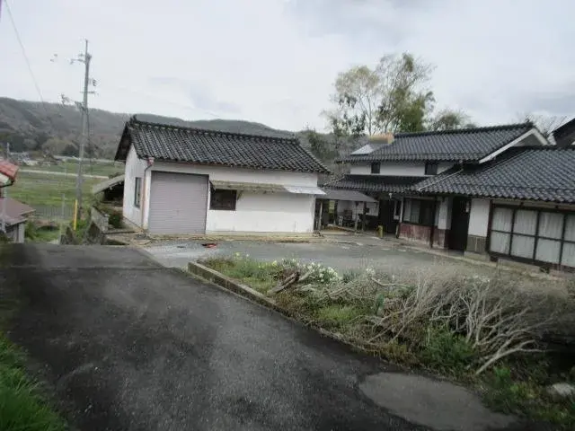 Slide 2