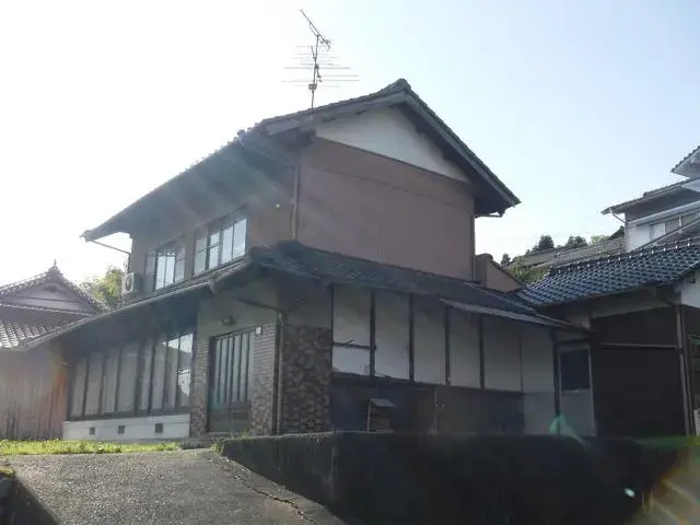 Slide 0