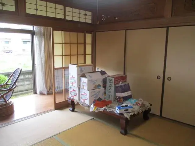 Slide 4