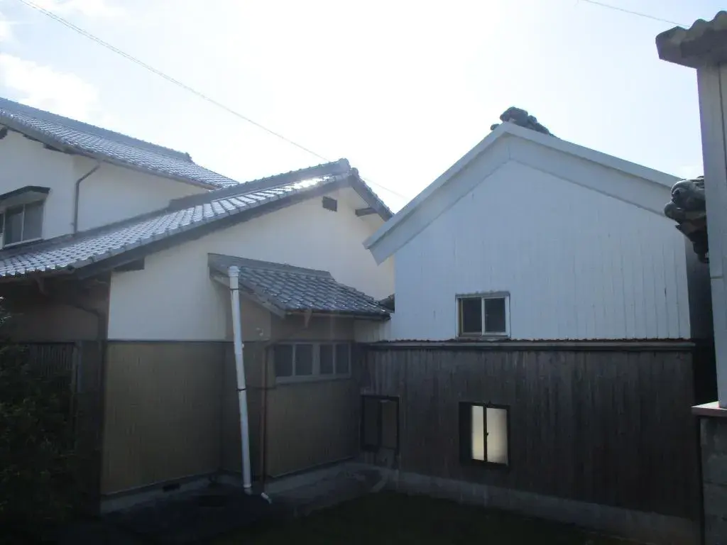 Slide 3