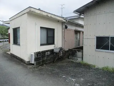 Slide 0