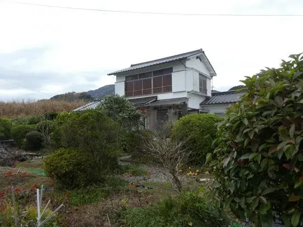 Slide 5