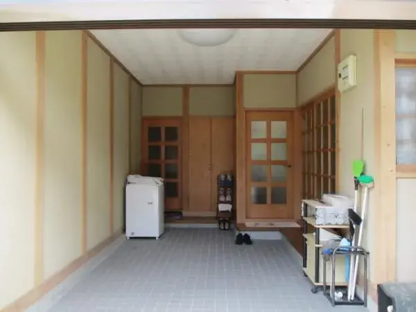 Slide 4
