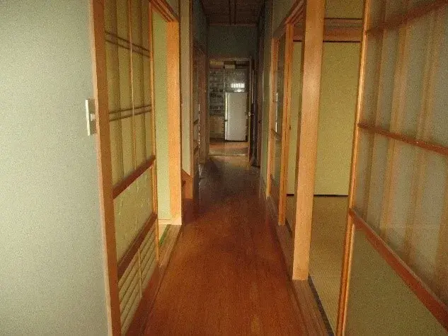Slide 4