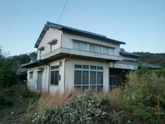 Slide 0