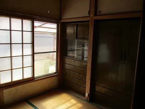 Slide 4