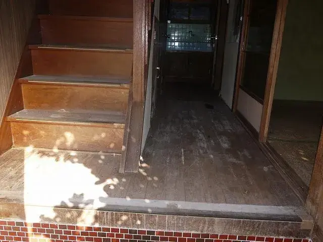 Slide 4
