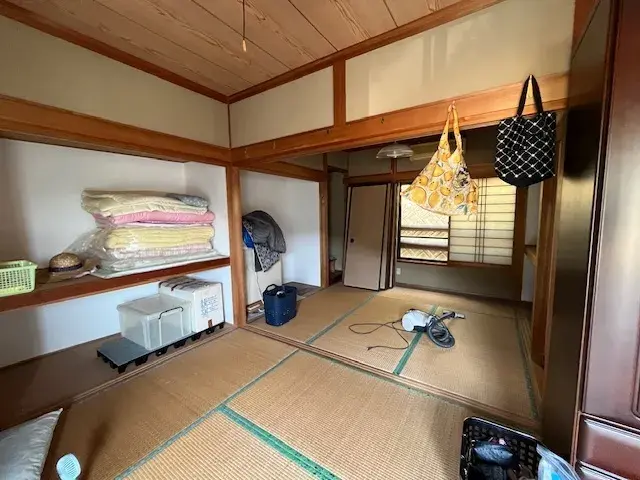 Slide 4