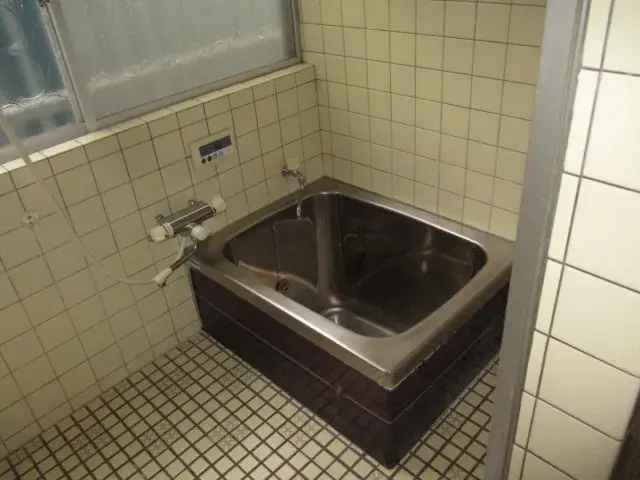 Slide 4