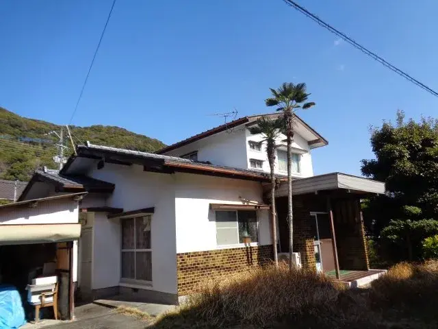 Slide 0