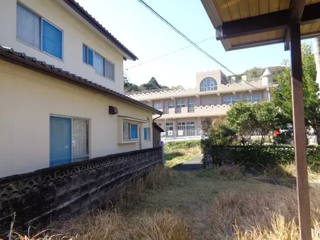 Slide 6