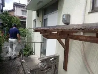 Slide 4