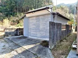 Slide 0