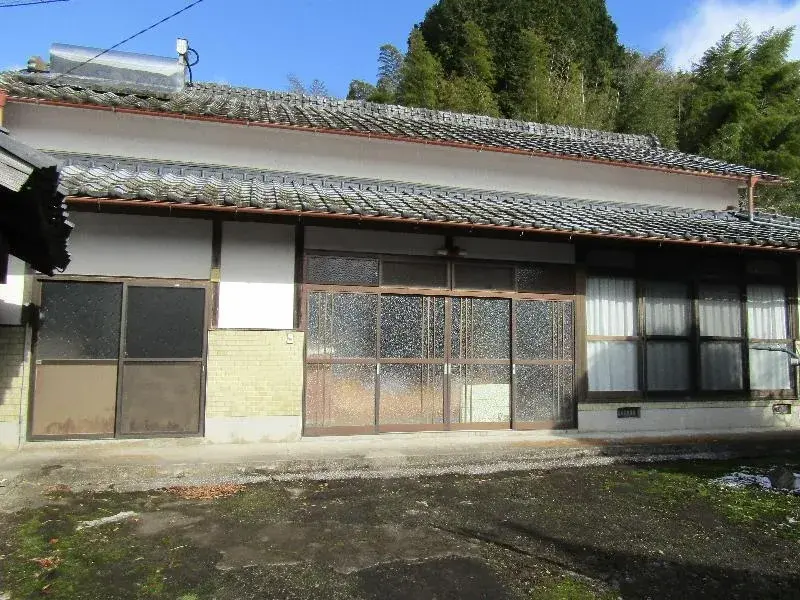 Akiya in Kusu Town