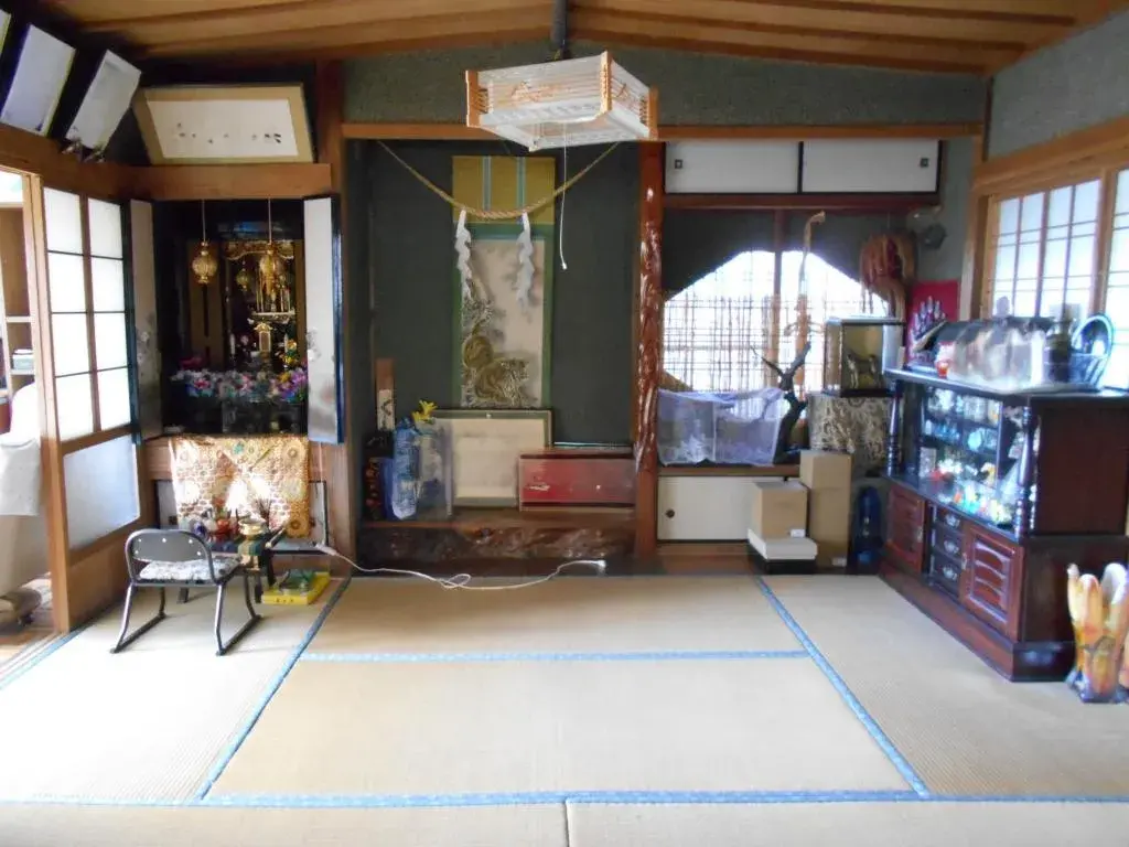Slide 3